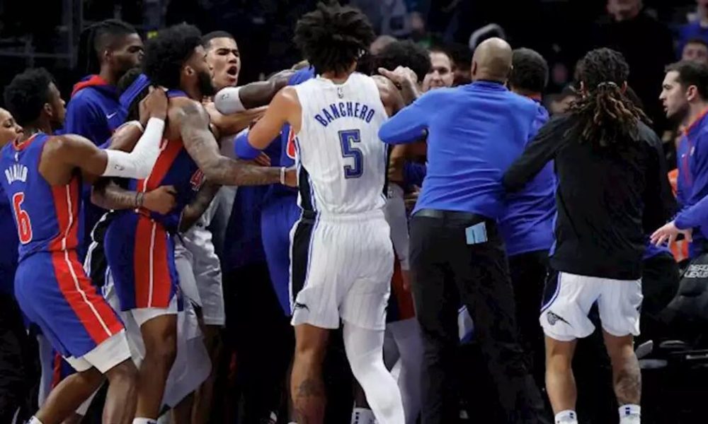 3 NBA Players Ejected From Game After Fight That Appeared To Leave A ...