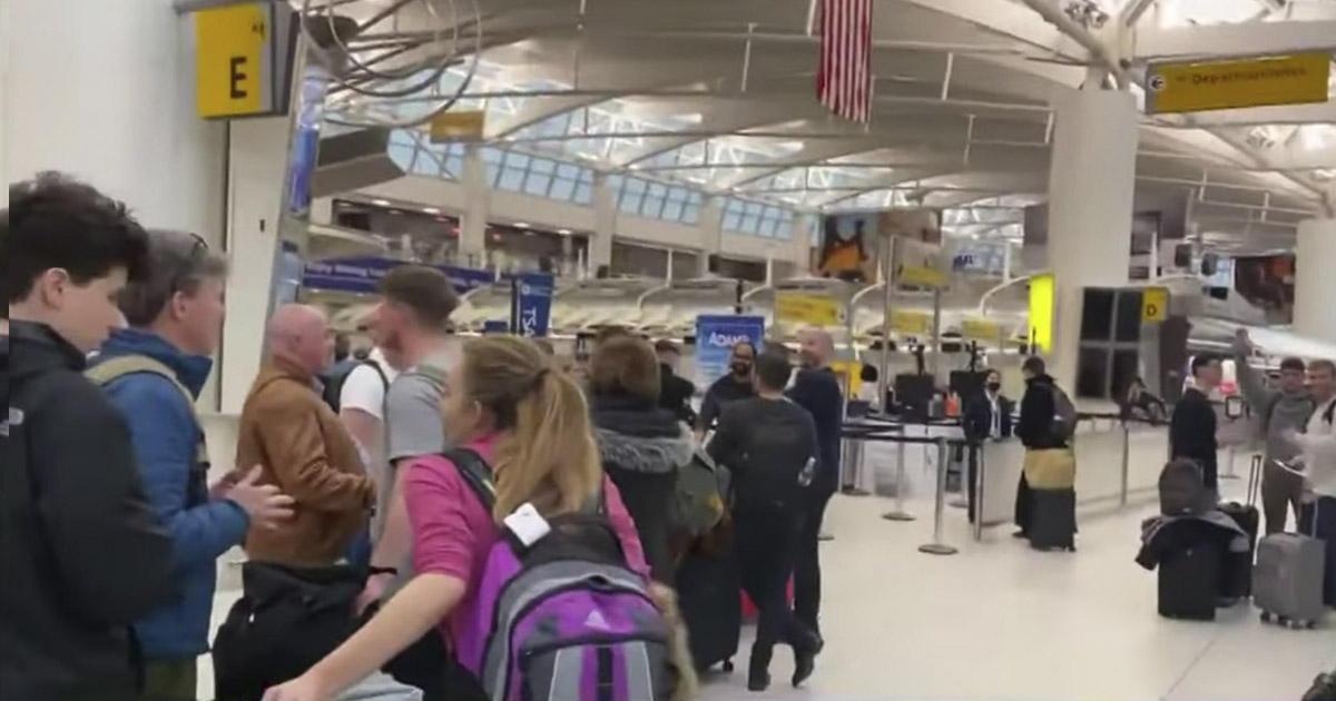 JFK Airport Hit With Power Outage — Affecting International Flights